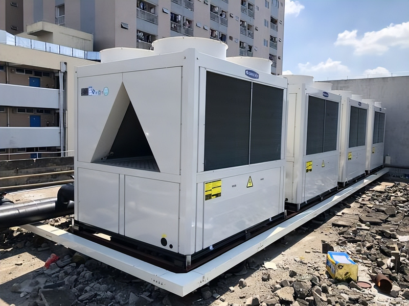 Maintenance of air-conditioning equipment for the central air-cooled unit