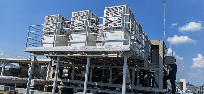 Maintenance of air-conditioning equipment for the central air-cooled unit