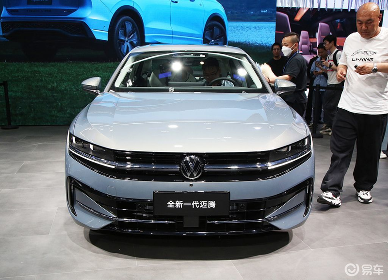 迈腾和雅阁保养费用