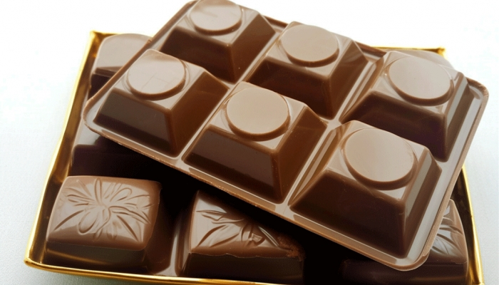 Cocoa powder homemade chocolate method