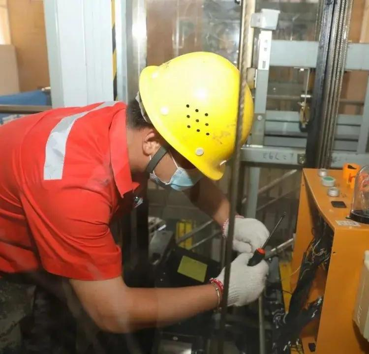 电梯维修保养流程