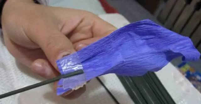 玫瑰花的折纸方法