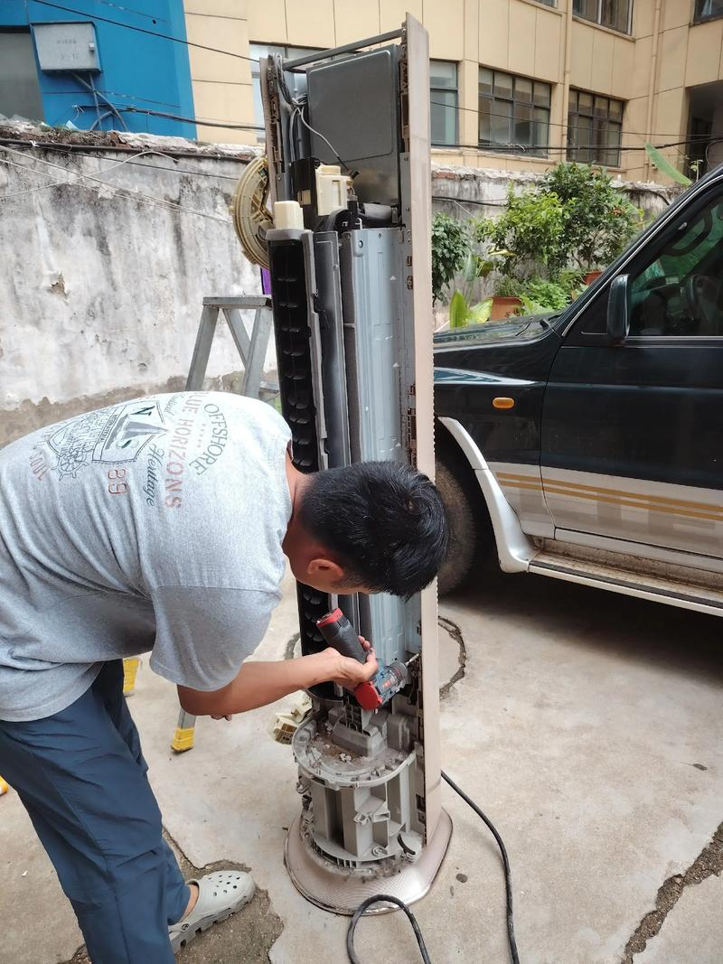 德意抽油烟机维修费用