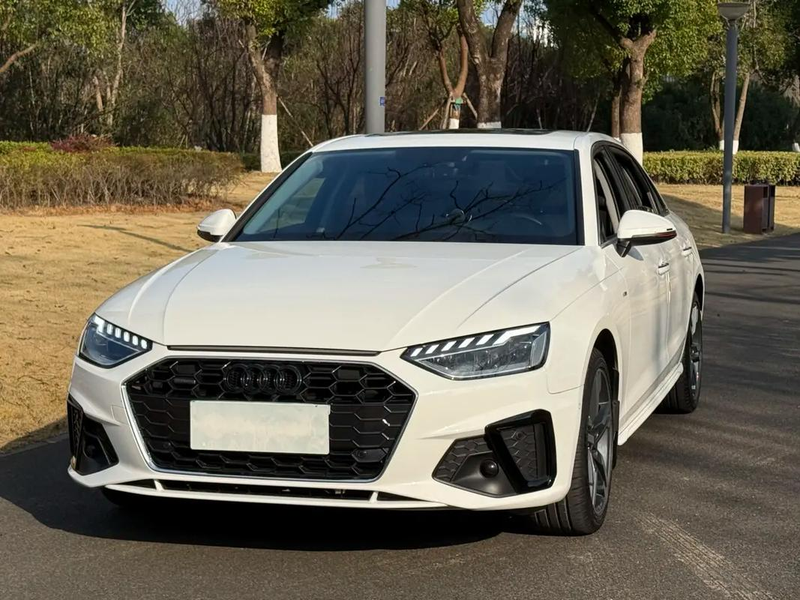 北京车成奥迪a4多少钱?