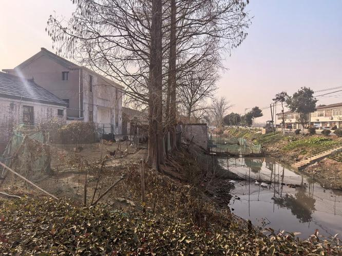 Air conditioner maintenance in high-mail town de-armour town