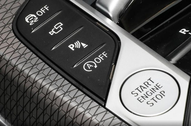 宝马最低多少钱