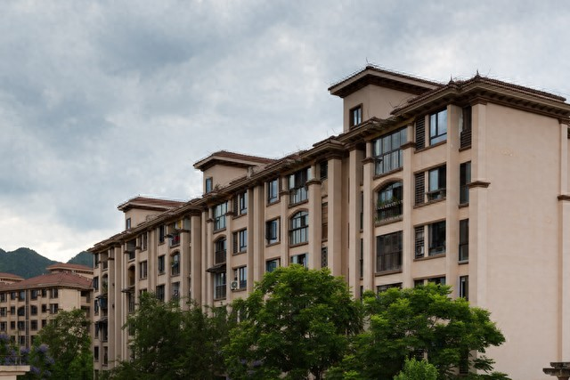 First-rate tax on the second suite in beijing