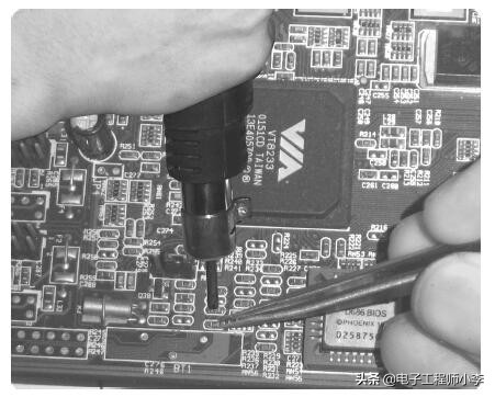 电烙铁的焊接步骤