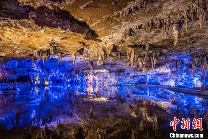 桥梁构造者洞穴