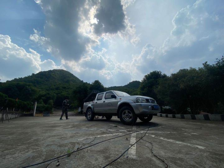 进行人工增雨的原理是干冰