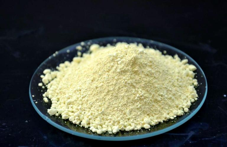 进行人工增雨的原理是干冰