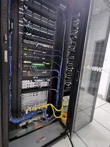 服务器知识普及 如何选择机柜