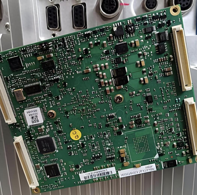 Technical materials for industrial circuit board maintenance