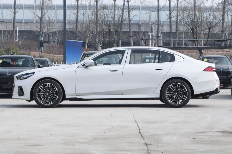 宝马x6报价及图片2026