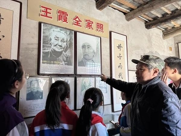 Junior team knowledge programme