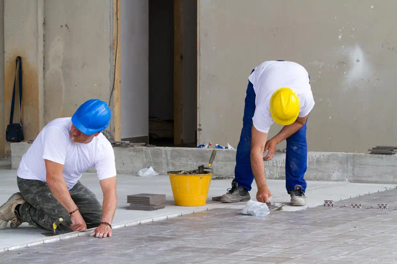 Waterproof structure of basement rolls