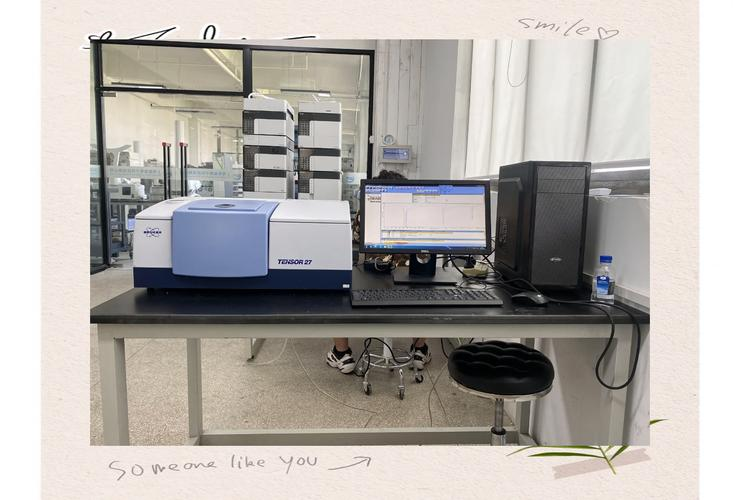 红外线触摸屏原理