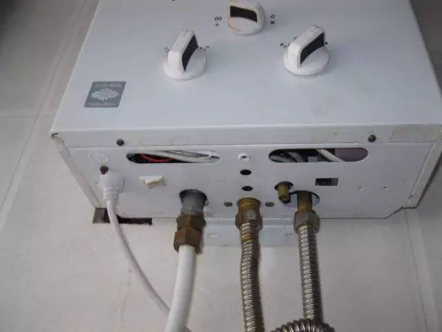 海尔电热水器维修费用