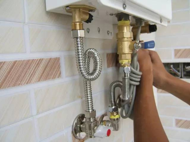 海尔电热水器维修费用