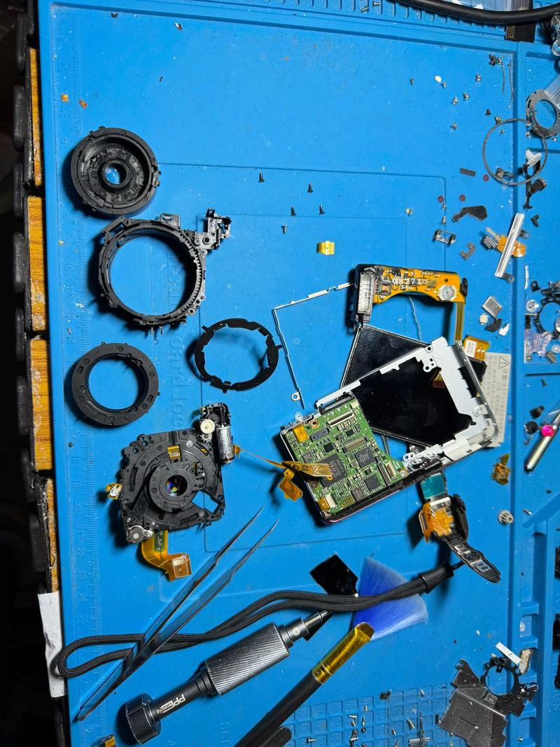 Patriot camera maintenance centre