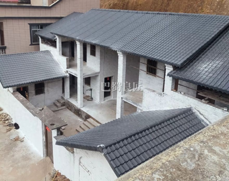 Construction programme for the demolition and repair of roof panels in villa areas