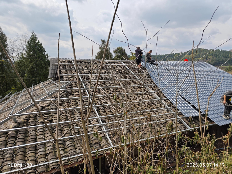 Construction programme for the demolition and repair of roof panels in villa areas
