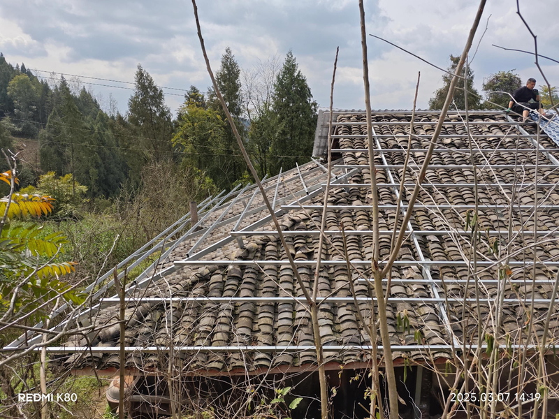 Construction programme for the demolition and repair of roof panels in villa areas