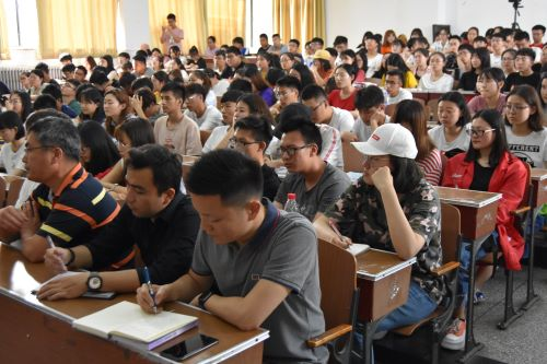 天津市理论宣讲教授团