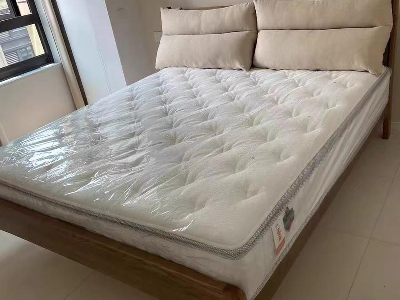 What's the average price of a brown mattress