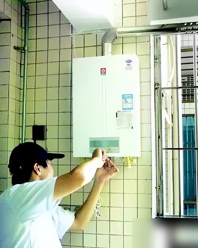 桑普电热水器维修