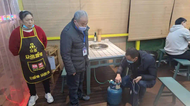 成都维修燃气灶