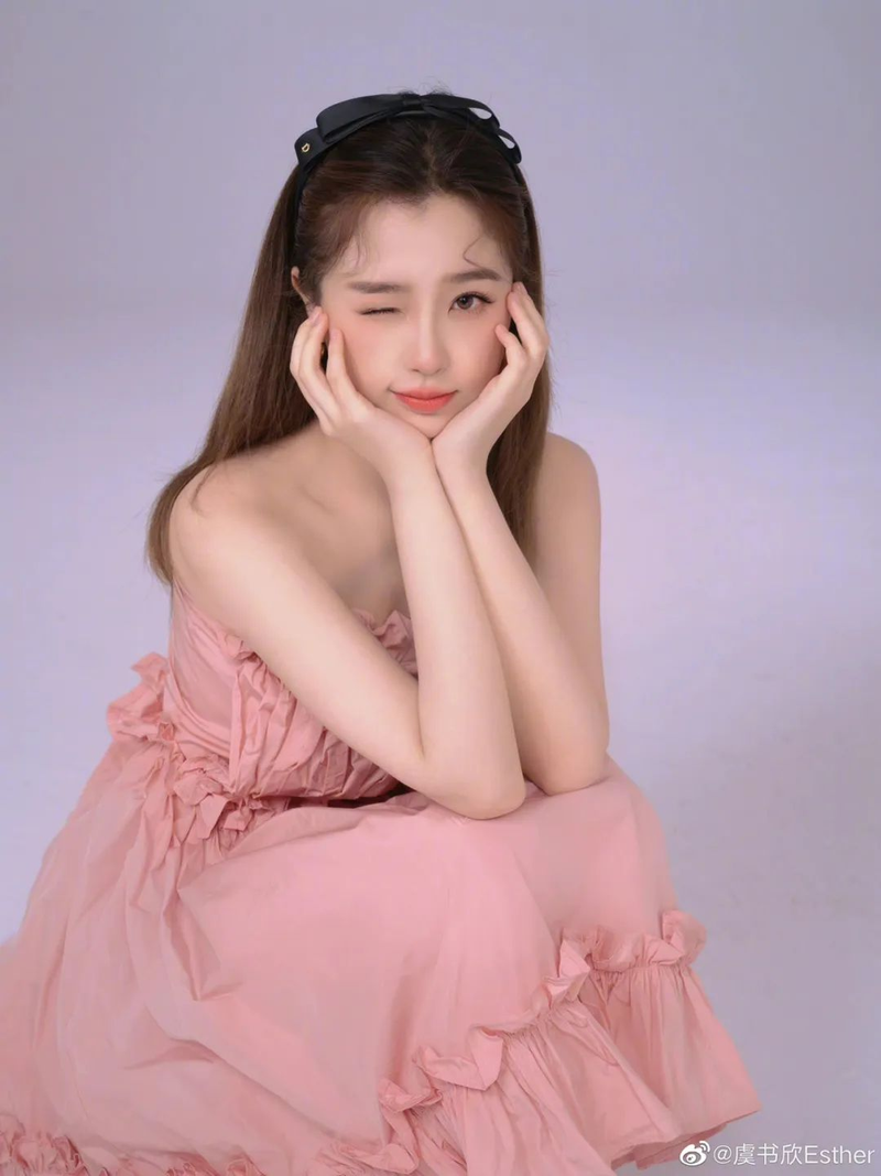 中分发型扎法步骤简单