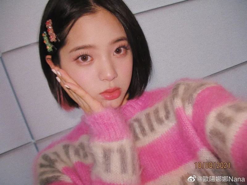 中分发型扎法步骤简单