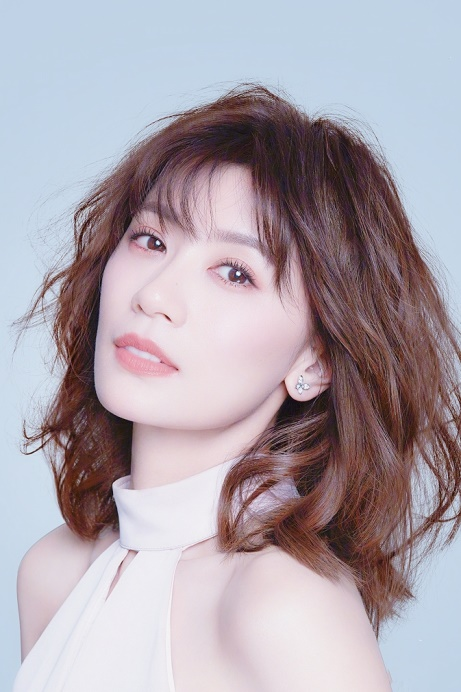 中分发型扎法步骤简单