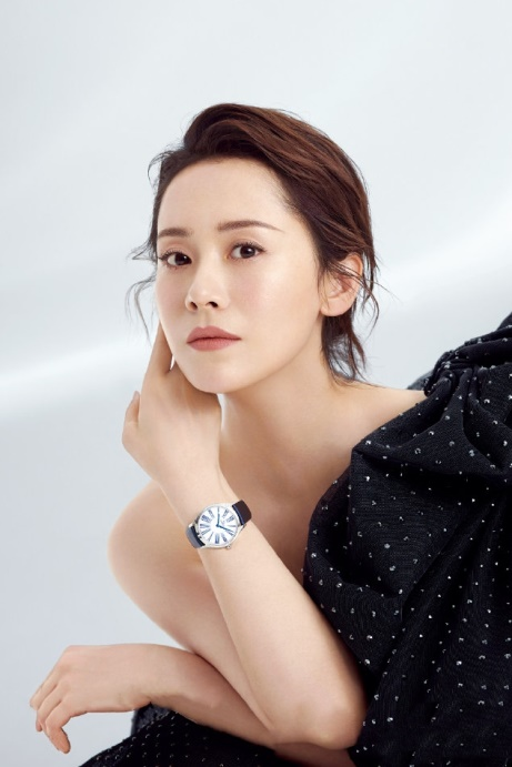 中分发型扎法步骤简单