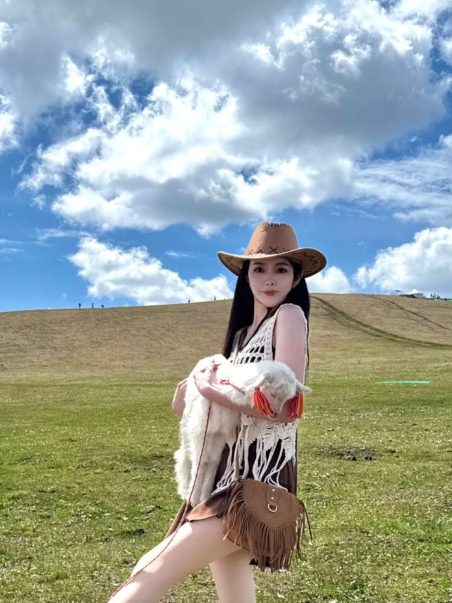 北疆旅游需多少钱