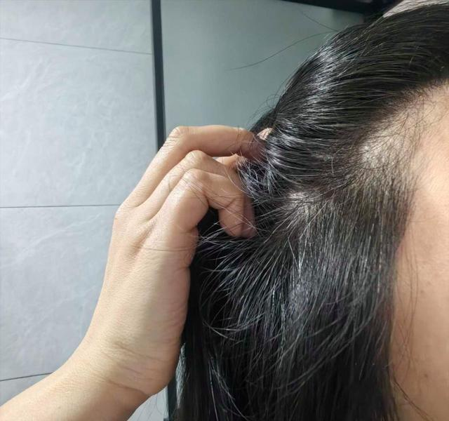 自己染头发的步骤视频