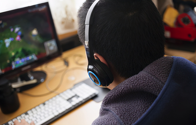 Adolescent knowledge campaigns for girls