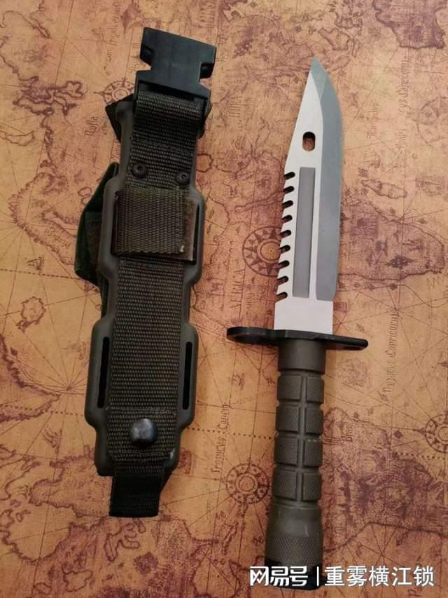 Predator's d80 knife price