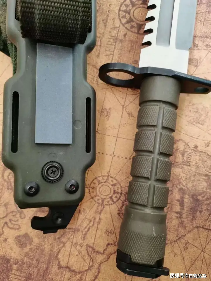 Predator's d80 knife price