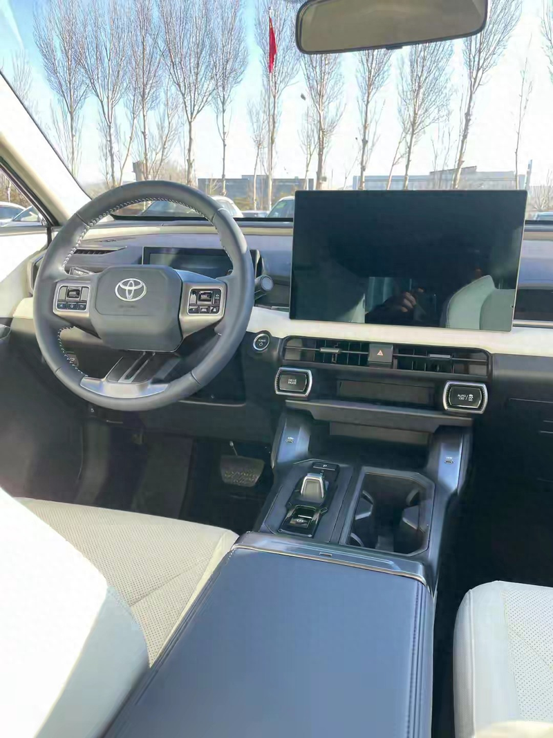 Biadif3 quote and photo 2026 embellishment pictures