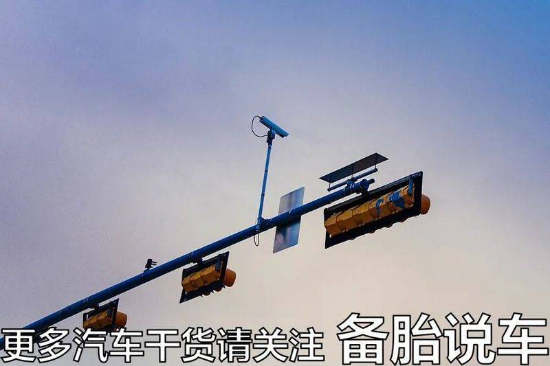 Traffic speed gauge working principles