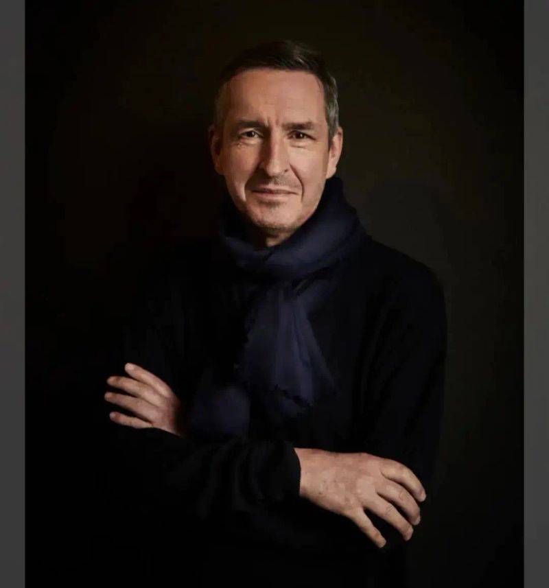 dries van noten价位