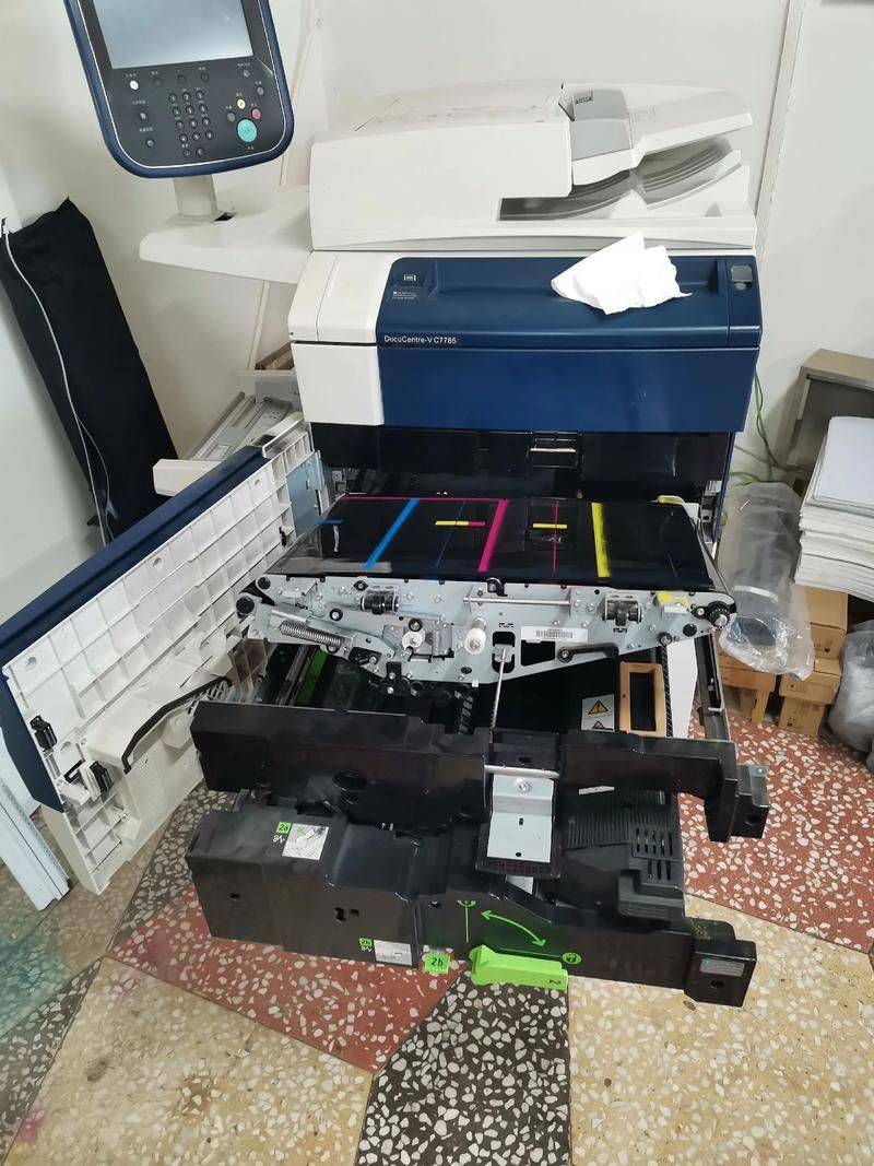Maintenance of osy engineering photocopier