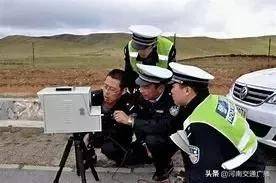 Traffic speed gauge working principles