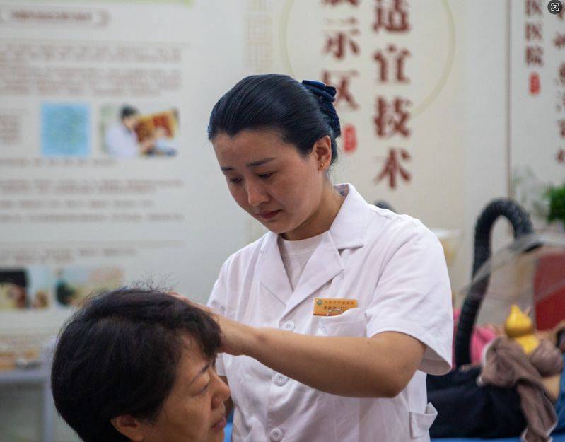 Lecture on chinese medicine services