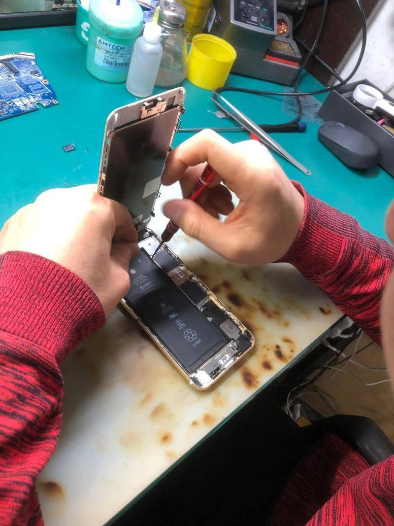 三星手机屏幕维修费用