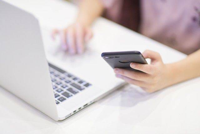 The price of the present is on the radio