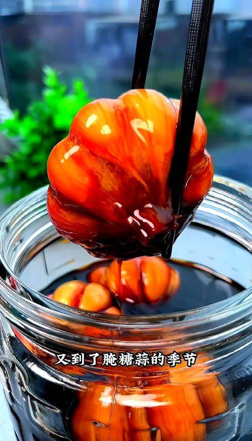 Northeast garlic pickles