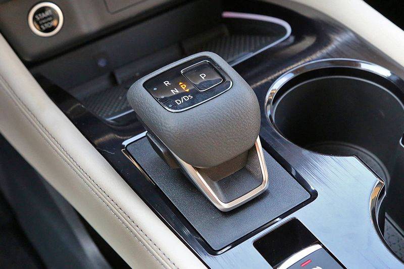 逍客行李架多少钱